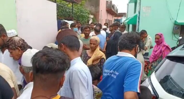 बिग ब्रेकिंग न्यूज़ विकासनगर:युवक को गोली मारकर फरार हुए बदमाश बिग ब्रेकिंग न्यूज़ विकासनगर:युवक को गोली मारकर फरार हुए बदमाश