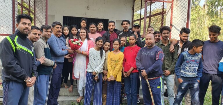 गाँव- गाँव कांग्रेस अभियान के तहत ग्रामीण क्षेत्र से मिल रहा है अपार जन समर्थन : लक्ष्मी कपरूवान अग्रवाल गाँव- गाँव कांग्रेस अभियान के तहत ग्रामीण क्षेत्र से मिल रहा है अपार जन समर्थन : लक्ष्मी कपरूवान अग्रवाल