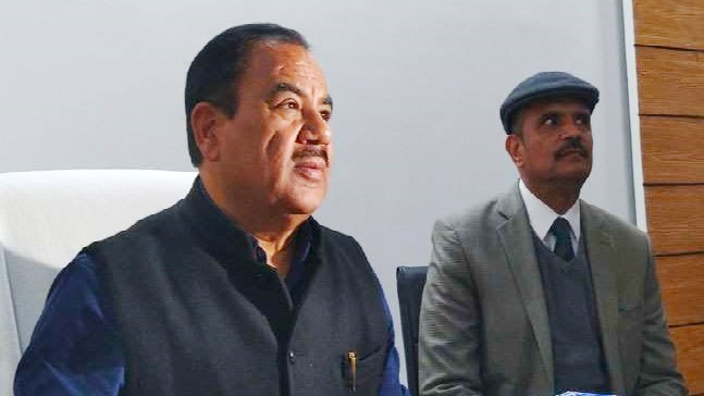बिग ब्रेकिंग :- वन मंत्री डॉ हरक सिंह रावत से मिले पूर्व प्रमुख वन संरक्षक राजीव भरतरी, जानिए क्या होने वाला है अब .खास .? बिग ब्रेकिंग :- वन मंत्री डॉ हरक सिंह रावत से मिले पूर्व प्रमुख वन संरक्षक राजीव भरतरी, जानिए क्या होने वाला है अब .खास .?