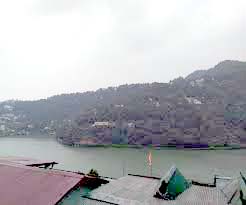 उत्तराखंड में आज भारी बारिश के आसार, पहाड़ के रास्तों पर जानें से बचें उत्तराखंड में आज भारी बारिश के आसार, पहाड़ के रास्तों पर जानें से बचें