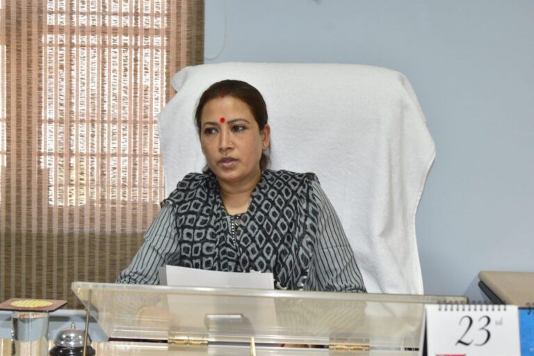 उत्तराखंड : प्रदेश के खिलाड़ी अब पहनेंगे ब्रांडेड ट्रैकसूट व जूते – रेखा आर्य उत्तराखंड : प्रदेश के खिलाड़ी अब पहनेंगे ब्रांडेड ट्रैकसूट व जूते – रेखा आर्य