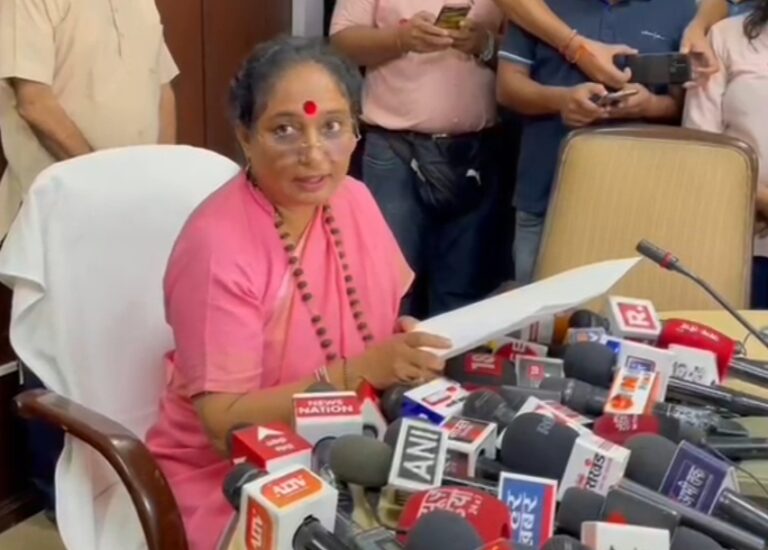 विधानसभा भर्ती प्रकरण: स्पीकर ने किया जांच कमेटी का गठन विधानसभा भर्ती प्रकरण: स्पीकर ने किया जांच कमेटी का गठन