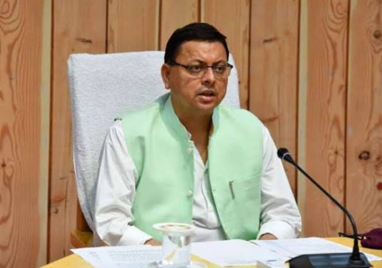 देहरादून– मुख्यमंत्री की सुरक्षा में हुई चूक का मामला देहरादून– मुख्यमंत्री की सुरक्षा में हुई चूक का मामला