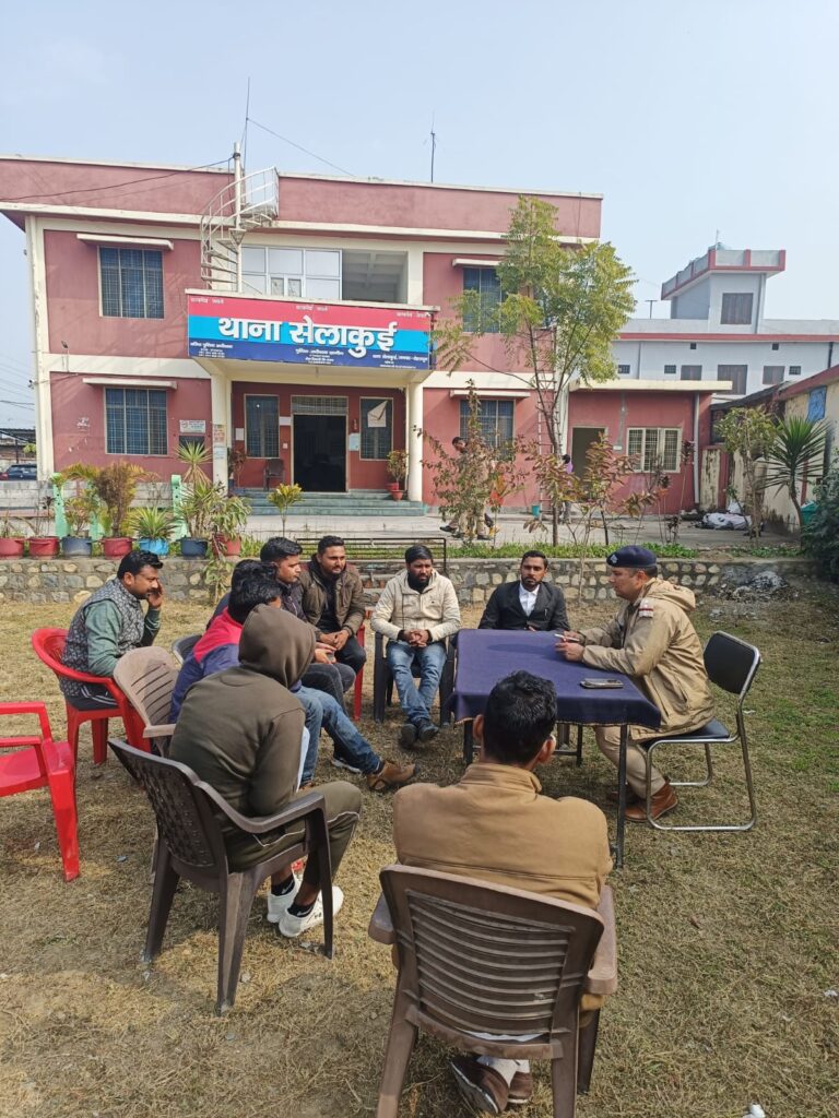 कैमिस्ट की दुकान पर नशीली दवाईया इंजैक्शन पाईगई तो एनडीपीएस एक्ट के अंतर्गत की जाएगी करवाई | कैमिस्ट की दुकान पर नशीली दवाईया इंजैक्शन पाईगई तो एनडीपीएस एक्ट के अंतर्गत की जाएगी करवाई |