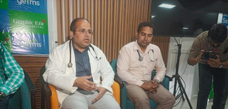 नन्हें बच्चे का पेस मेकर बदल कर चिकित्सा क्षेत्र में रचा नया इतिहास नन्हें बच्चे का पेस मेकर बदल कर चिकित्सा क्षेत्र में रचा नया इतिहास