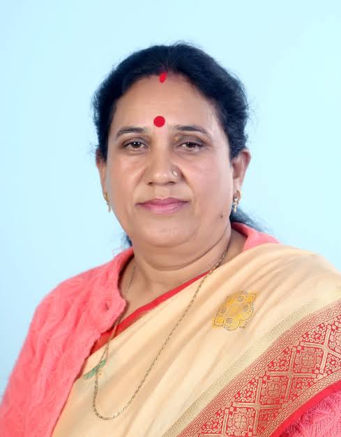 करन माहरा ने किया गढ़वाल वासियों को अपमानित, माफी मांगेः आशा नौटियाल करन माहरा ने किया गढ़वाल वासियों को अपमानित, माफी मांगेः आशा नौटियाल