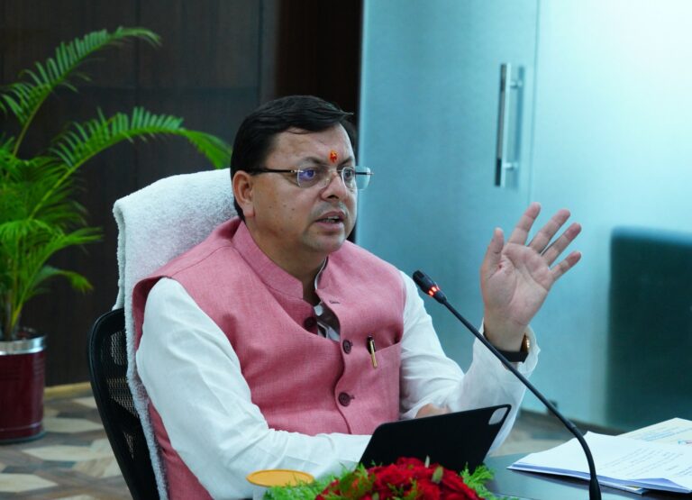 केन्द्र पोषित योजनाओं एवं बाह्य सहायतित परियोजनाओं की प्रगति की सीएम ने की समीक्षा केन्द्र पोषित योजनाओं एवं बाह्य सहायतित परियोजनाओं की प्रगति की सीएम ने की समीक्षा