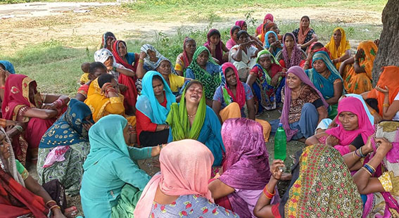 युवक की संदिग्ध परिस्थितियों में मौत,लोगों ने किया थाने का घेराव युवक की संदिग्ध परिस्थितियों में मौत,लोगों ने किया थाने का घेराव