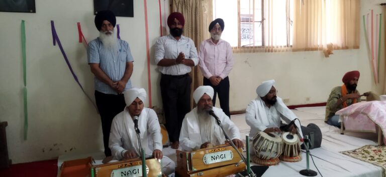 साहित्य केंद्र में मनाई गई डॉक्टर बलबीर सिंह की 49वीं बरसी साहित्य केंद्र में मनाई गई डॉक्टर बलबीर सिंह की 49वीं बरसी