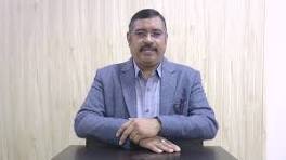 डीएम ने लोकसभा चुनाव को देखते हुए अधिकारियों के निर्देश डीएम ने लोकसभा चुनाव को देखते हुए अधिकारियों के निर्देश