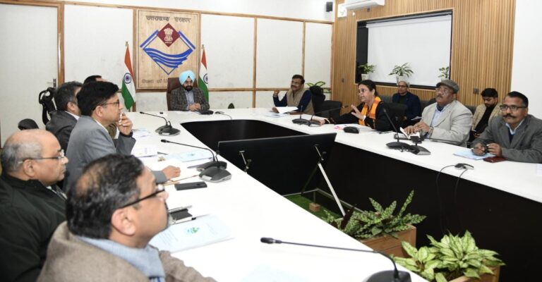 मुख्य सचिव ने ली जल स्रोत एवं नदी पुनरोद्धार प्राधिकरण की बैठक मुख्य सचिव ने ली जल स्रोत एवं नदी पुनरोद्धार प्राधिकरण की बैठक