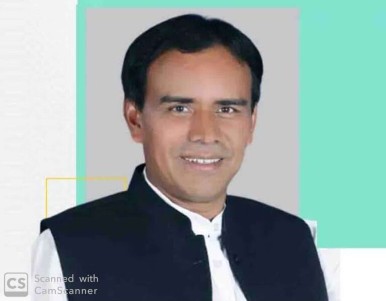सरकार और जनता के बीच सेतु का काम करेगा गांव चलो अभियानः डॉ धन सिंह रावत सरकार और जनता के बीच सेतु का काम करेगा गांव चलो अभियानः डॉ धन सिंह रावत
