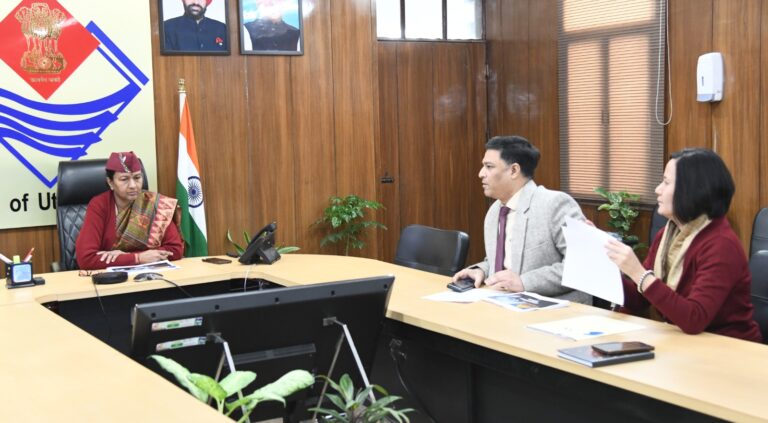 आदि कैलाश में पर्यटक सुविधाओं और कनेक्टिविटी को मजबूत करने के मुख्य सचिव ने दिए निर्देश आदि कैलाश में पर्यटक सुविधाओं और कनेक्टिविटी को मजबूत करने के मुख्य सचिव ने दिए निर्देश
