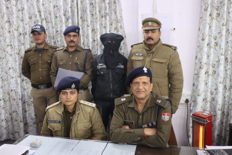25 साल तक कोर्ट को गुमराह करने वाला हत्या आरोपी गिरफ्तार 25 साल तक कोर्ट को गुमराह करने वाला हत्या आरोपी गिरफ्तार