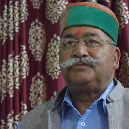 टिहरी संसदीय सीट पर कांग्रेस से की गुनसोला ने दावेदारी टिहरी संसदीय सीट पर कांग्रेस से की गुनसोला ने दावेदारी