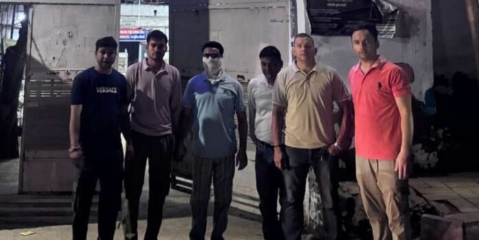 f1f894dc-50dc-40a3-8b6b-41c82342ac18