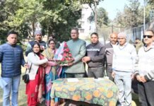 कृषि मंत्री गणेश जोशी से कृषि सहायकों के पदाधिकारियों ने भेंट कर मानदेय बढ़ोतरी के लिए जताया आभार