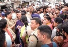 देहरादून में गैस के लिए गदर, सिलिंडर ना मिलने पर मचा बवाल; शिमला बाईपास पर चक्का जाम