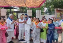 भीषण गर्मी में श्री सत्य साईं सेवा संगठन का जल सेवा अभियान, राहगीरों को पहुंचाई राहत