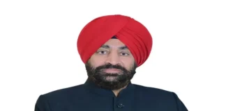 कारगिल विजय दिवस के अवसर पर राज्यपाल ने वीर शहीदों को दी श्रद्धांजलि।