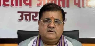युवाओं पर टिप्पणी से बढ़ीं भाजपा की मुश्किलें? महेंद्र भट्ट के बयान पर बवाल