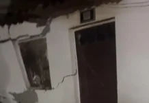 देहरादून में भारी बारिश से पुश्ता ढहा, कई मकान क्षतिग्रस्त, महिला घायल; डीएम देर रात पहुंचे मौके पर
