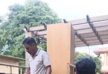 देहरादून: करोड़ों की फ्लैट ठगी में बड़ा एक्शन, फरार शाश्वत गर्ग के घर पुलिस की कुर्की, अन्य आरोपियों की बारी