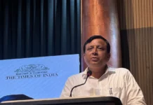 सफलता का आधार केवल अंक नहीं, चरित्र और संस्कार भी जरूरी : डीजी सूचना बंशीधर तिवारी