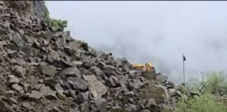 रुद्रप्रयाग: सिरोबगड़ लैंडस्लाइड जोन में भारी भूस्खलन, 10 किमी लंबा जाम; 15 जुलाई तक बारिश का अलर्ट