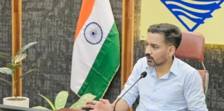 देहरादून में मौसम का ‘रेड अलर्ट’: अत्यंत भारी बारिश की चेतावनी, प्रशासन 24×7 अलर्ट मोड में