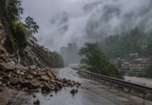 आज इन 6 जिलों में भारी बारिश के आसार, IMD ने जारी किया येलो अलर्ट