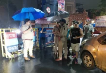 ऑपरेशन नाइट स्ट्राइक: भारी बारिश के बीच दून पुलिस का बड़ा चेकिंग अभियान, 700 से अधिक लोगों से पूछताछ