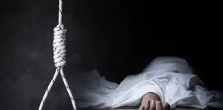 बागेश्वर: आंगनबाड़ी कार्यकर्ता और BLO की संदिग्ध मौत, पेड़ से लटका मिला शव