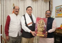 मुख्यमंत्री धामी से मध्य प्रदेश के कैबिनेट मंत्री राकेश शुक्ला ने की शिष्टाचार भेंट