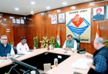 ज्योलिकोट, नैनीताल दूषित पेयजल प्रकरण पर मुख्य सचिव ने ली अधिकारियों के साथ बैठक