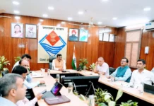 टिहरी झील को ग्लोबल डेस्टिनेषन के रूप में विकसित करने को लेकर मुख्य सचिव ने ली बैठक