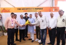 आर्किटेक्स एक्सपो के दूसरे दिन उमड़ी भीड़, परिवारों संग पहुंचे लोग, स्टॉलों पर जमकर हुई खरीद