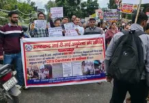 भर्ती की मांग को लेकर बेरोजगार युवाओं की महारैली, सचिवालय कूच कर सरकार के खिलाफ किया प्रदर्शन
