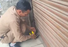 झोलाछाप डॉक्टरों के खिलाफ प्रशासन की बड़ी कार्रवाई, बनभूलपुरा में 7 क्लिनिक सील