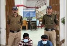 दिनेशपुर में छह छात्राओं से छेड़छाड़ और धमकी देने के आरोप में दो गिरफ्तार, मुख्य आरोपी बनबसा से पकड़ा गया