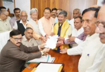 दिनेश आर्य ने दाखिल किया राज्यसभा चुनाव के लिए नामांकन, सीएम धामी समेत भाजपा विधायक रहे मौजूद