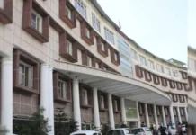 उत्तराखंड में विधानसभा चुनाव 2027 से पहले बड़ा प्रशासनिक फेरबदल तय, तीन साल से एक ही जिले में जमे अफसरों के होंगे तबादले